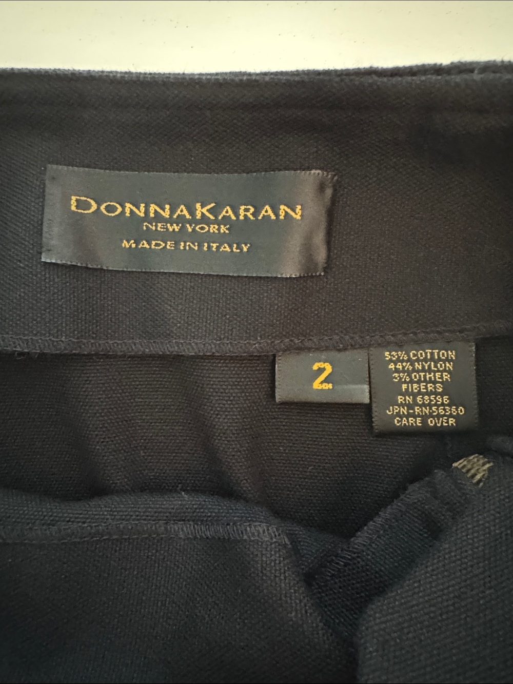Vintage Donna Karan chain Detail Pencil Skirt Size 0 - Picture 3 of 8